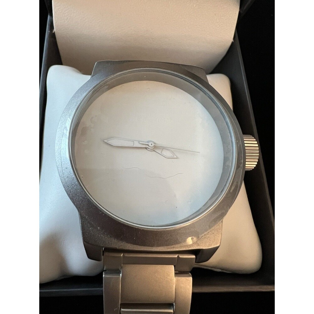 Kenneth Cole Reaction Men’s Watch working